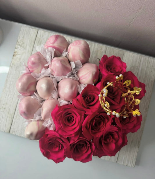 ROYAL BLOOM & BERRIES